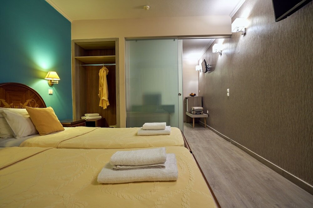 Фото Ionion Blue Hotel