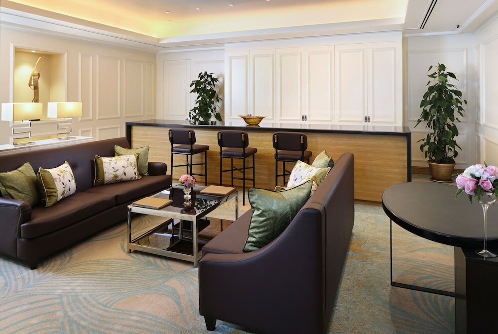 Фото Diamond Hotel Philippines