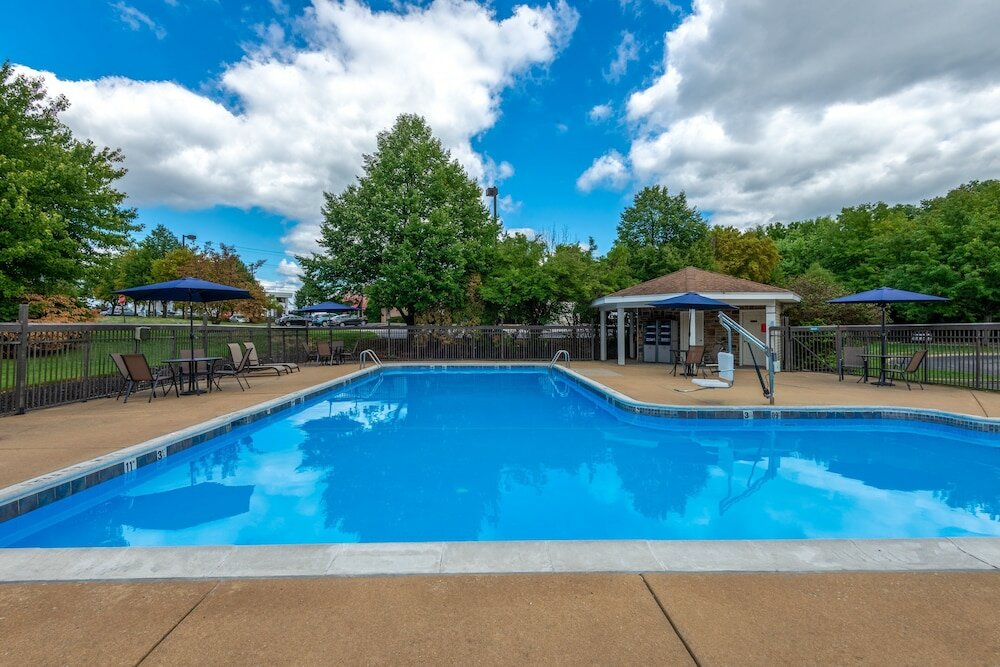 Фото Holiday Inn Express Philadelphia Ne - Bensalem, an Ihg Hotel