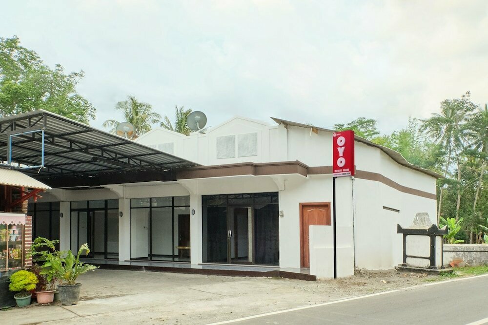 Hotel Oyo 2519 Mayang Garini, Central Java, photo