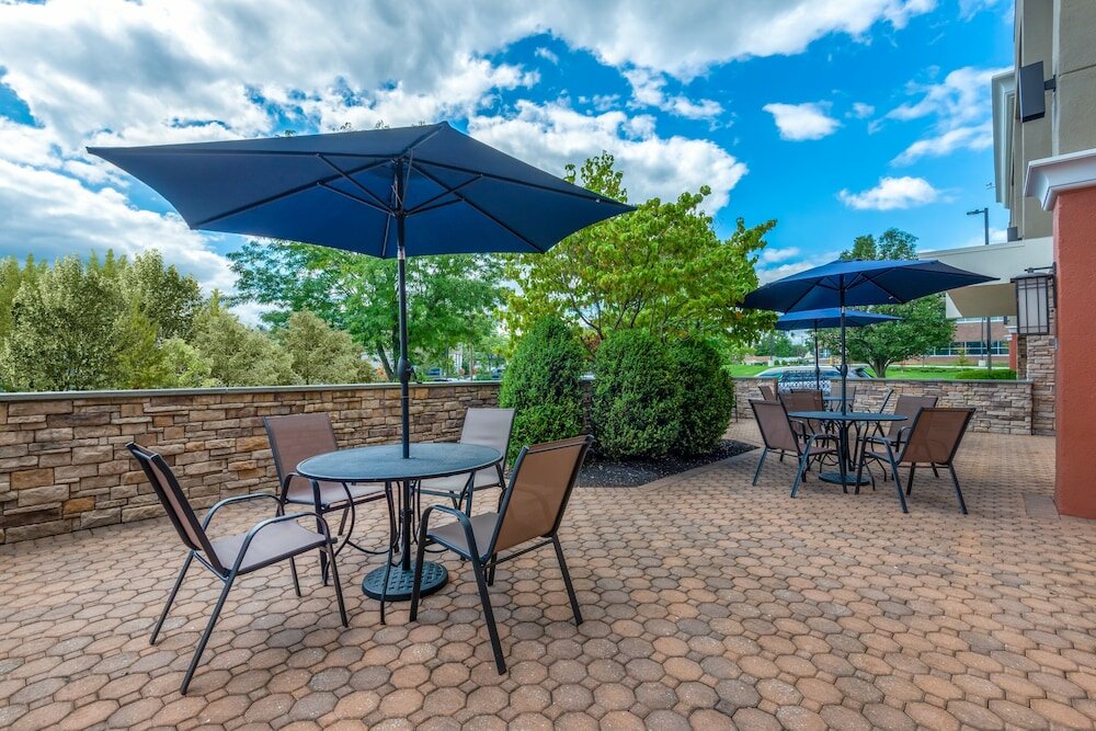 Фото Holiday Inn Express Philadelphia Ne - Bensalem, an Ihg Hotel