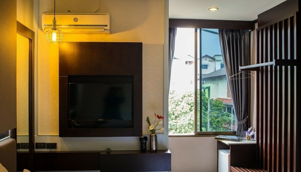 Фото Blue Lagoon Hotel