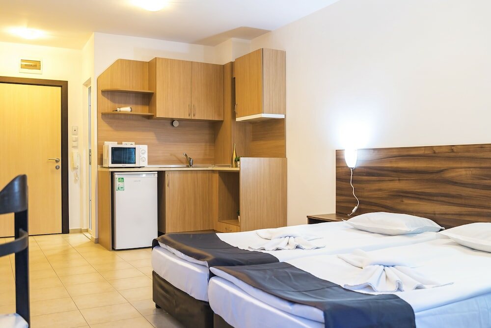 Фото Адмирал Плаза