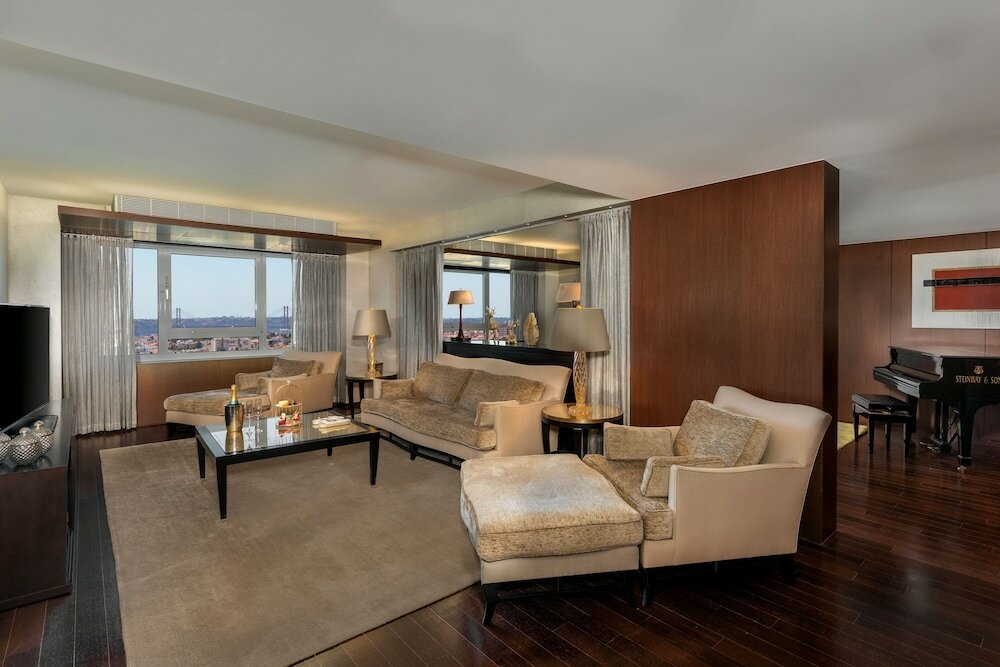 Фото Sheraton Lisboa Hotel & SPA