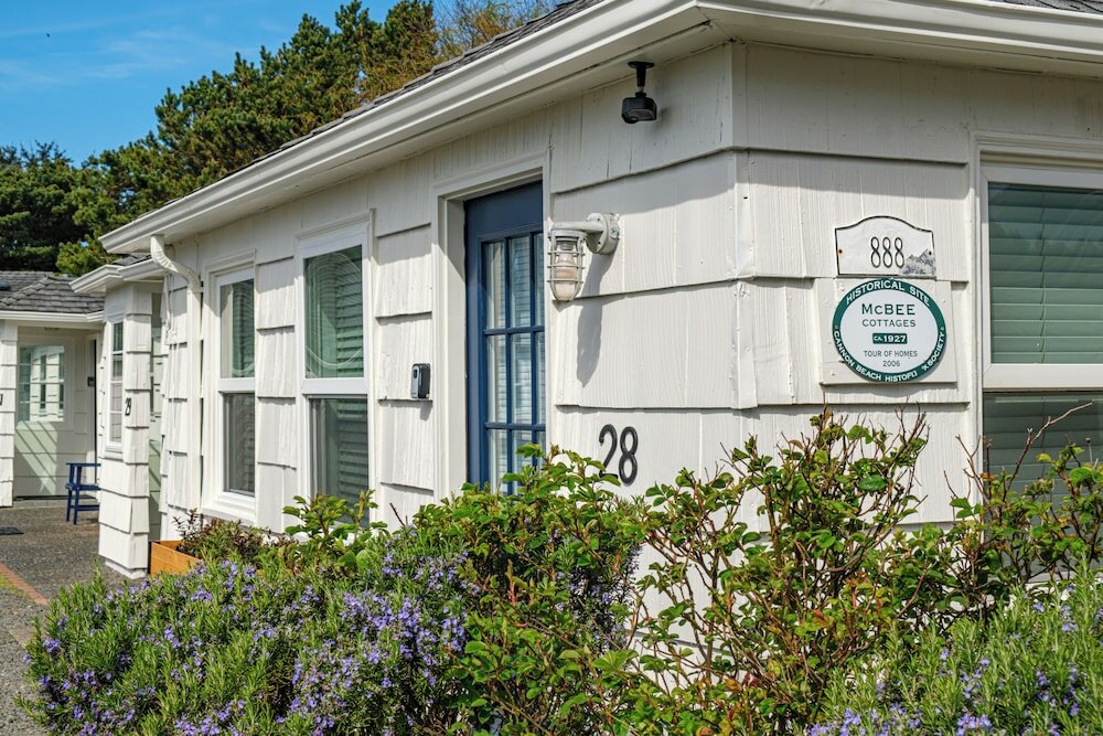 Фото Cannon Beach Hotel Collection