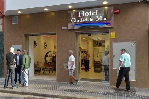 Внешний вид отеля Hotel Ciudad del Mar в Лас-Пальмас-де-Гран-Канарии, фото 4