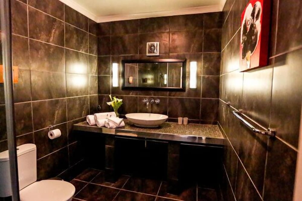 Фото Secret Garden Guesthouse