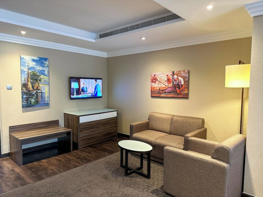 Фото Swiss-Belhotel Seef Bahrain