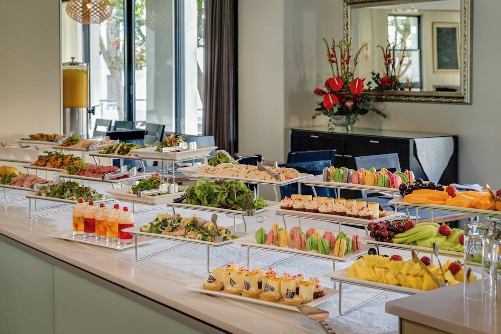 Фото Protea Hotel Cape Town Waterfront Breakwater Lodge