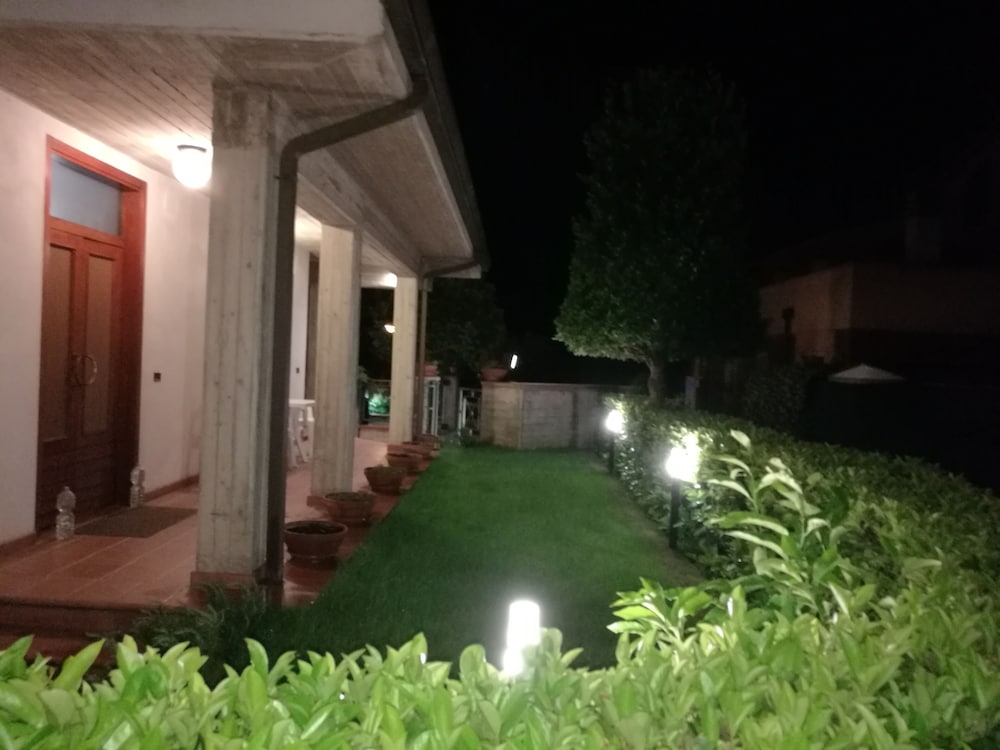 Фото House degli Angeli Rooms