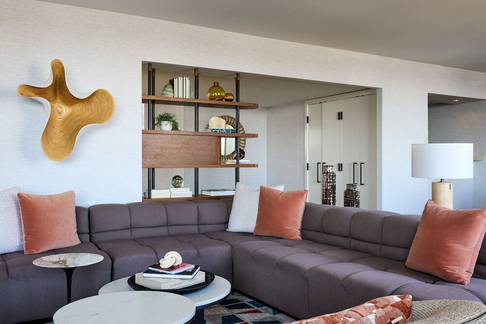 Фото Renaissance Long Beach Hotel