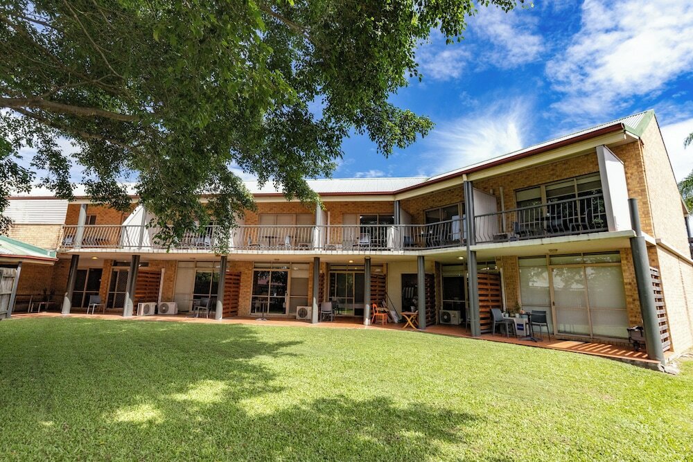 Фото Sundowner Hotel Motel