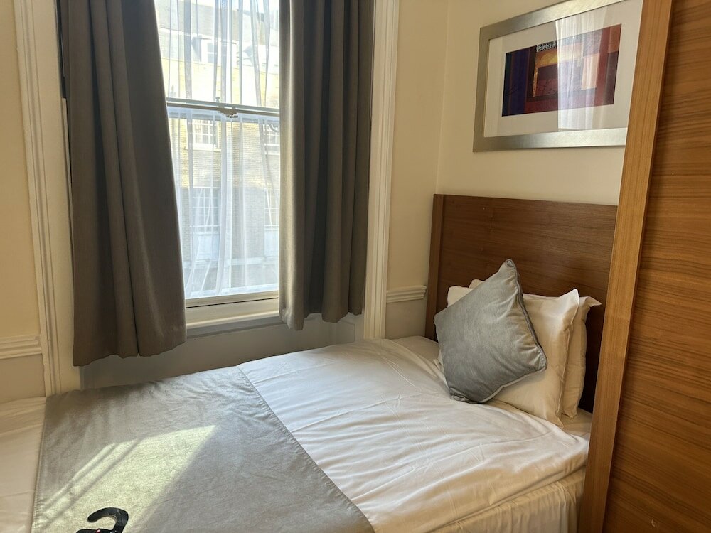 Фото Hotel Cavendish