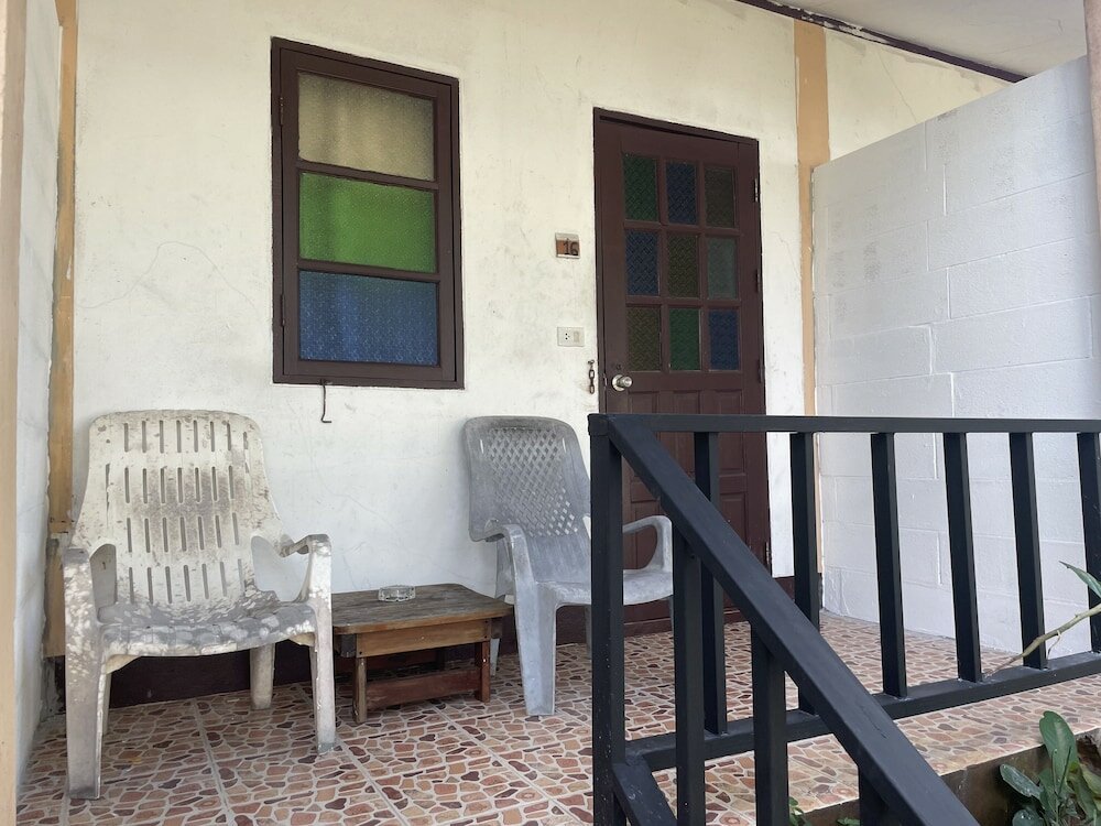 Фото Lonely Beach Pool Resort