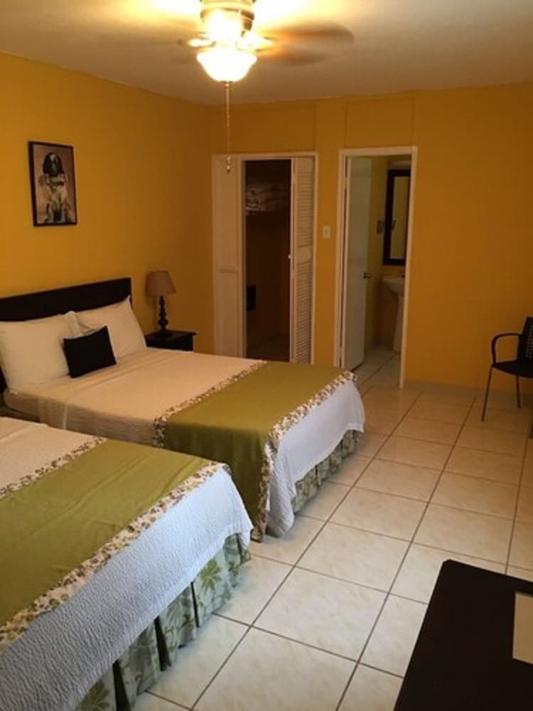 Фото Paradise on the Rocks