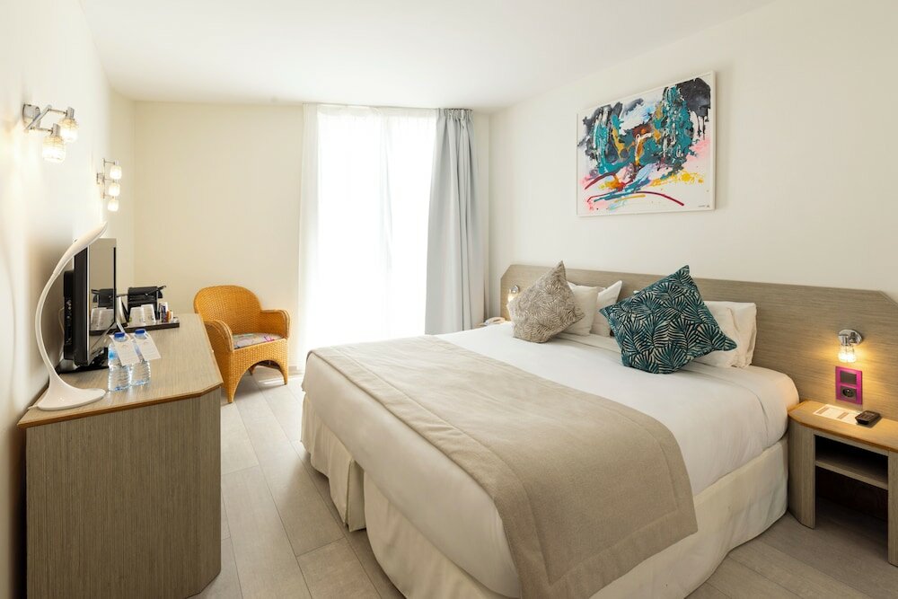 Фото Crystal Hotel & Spa