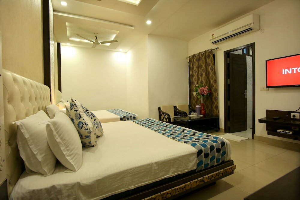 Фото Hotel Riya Palace