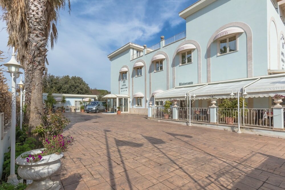 Фото Hotel Borgo Del Mare