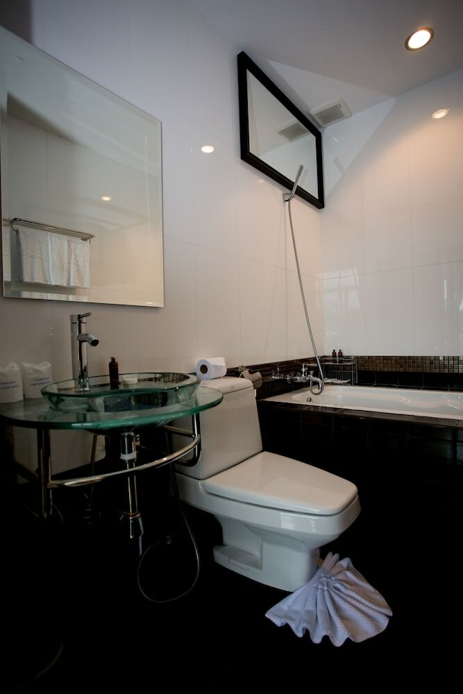 Фото Palm Grove Resort