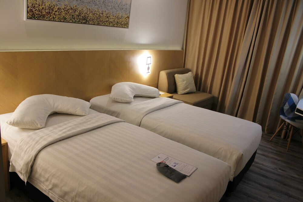 Фото Verse Luxe Hotel Wahid Hasyim