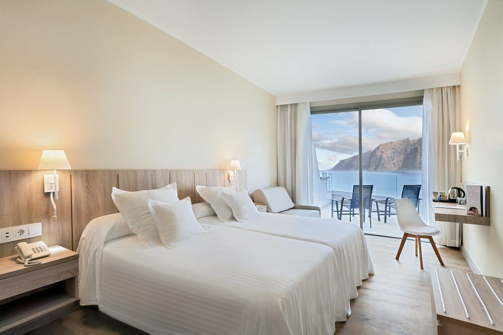 Фото Barceló Santiago