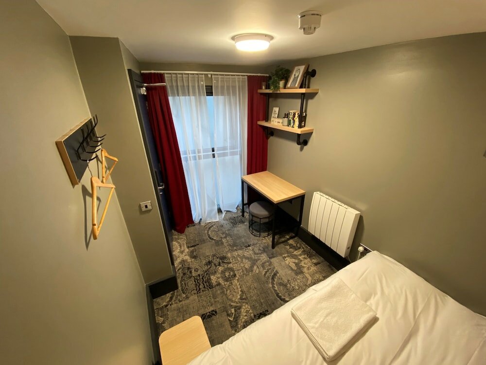 Фото Generator Dublin