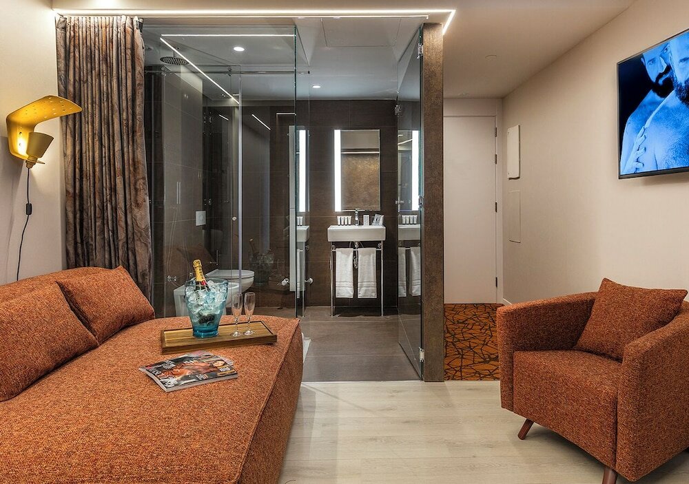 Фото Отель Axel San Sebastián - Adults Only