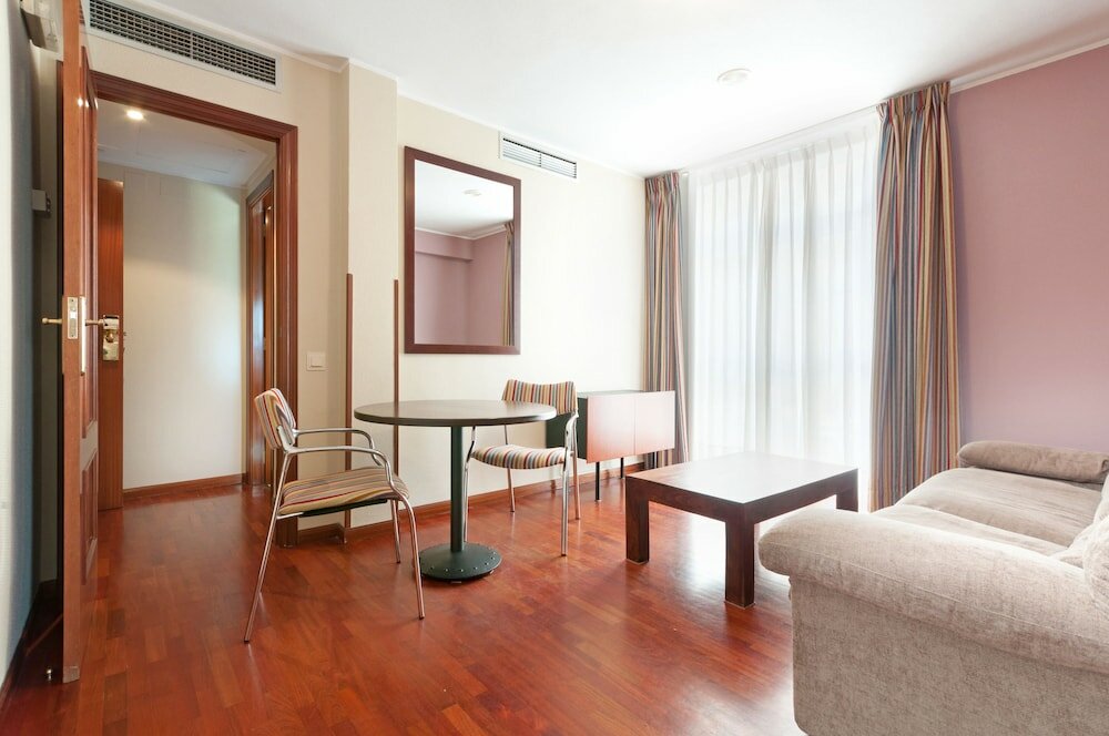 Фото Valladolid Sofía Parquesol Hotel