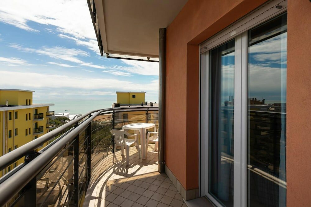 Фото Aparthotel Sheila