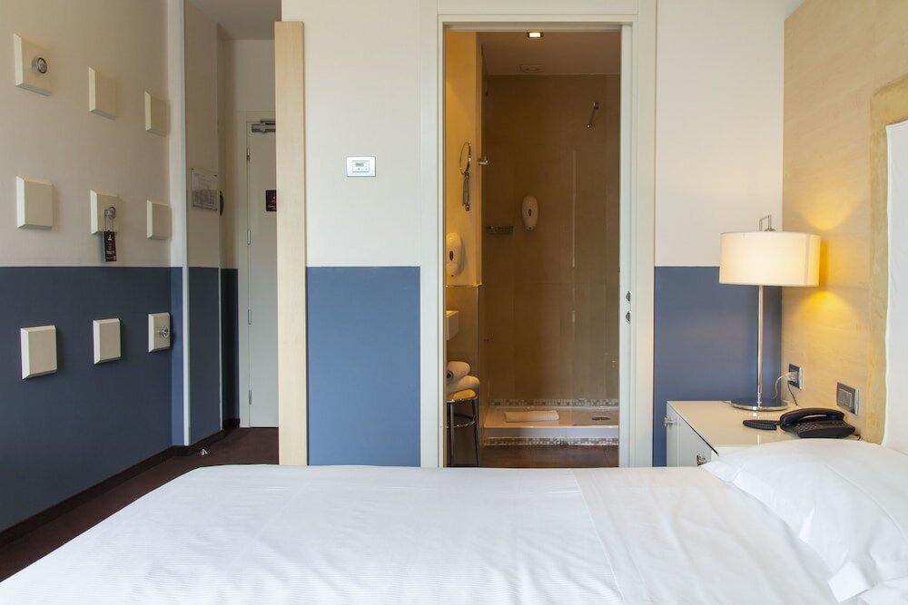 Фото Smy Bologna Centrale