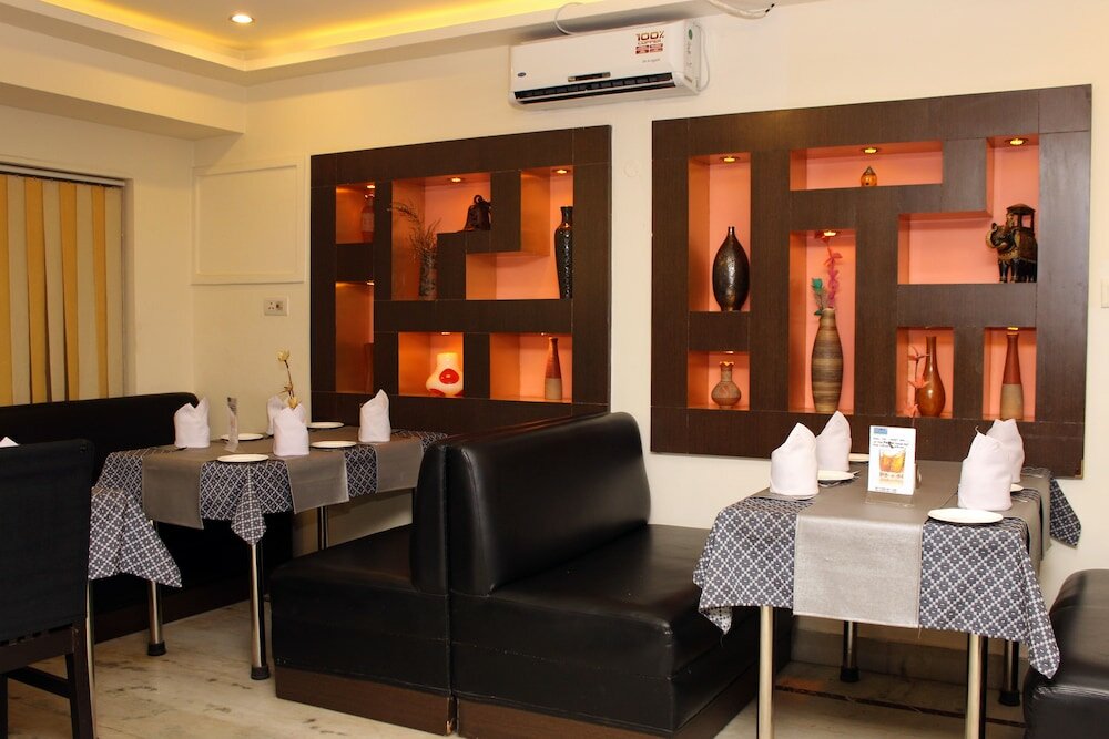 Фото The Pearl Hotel, Kolkata