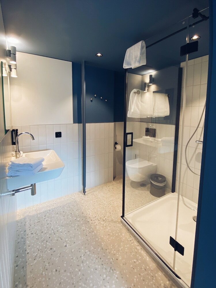 Фото Aparthotel Goldey Interlaken