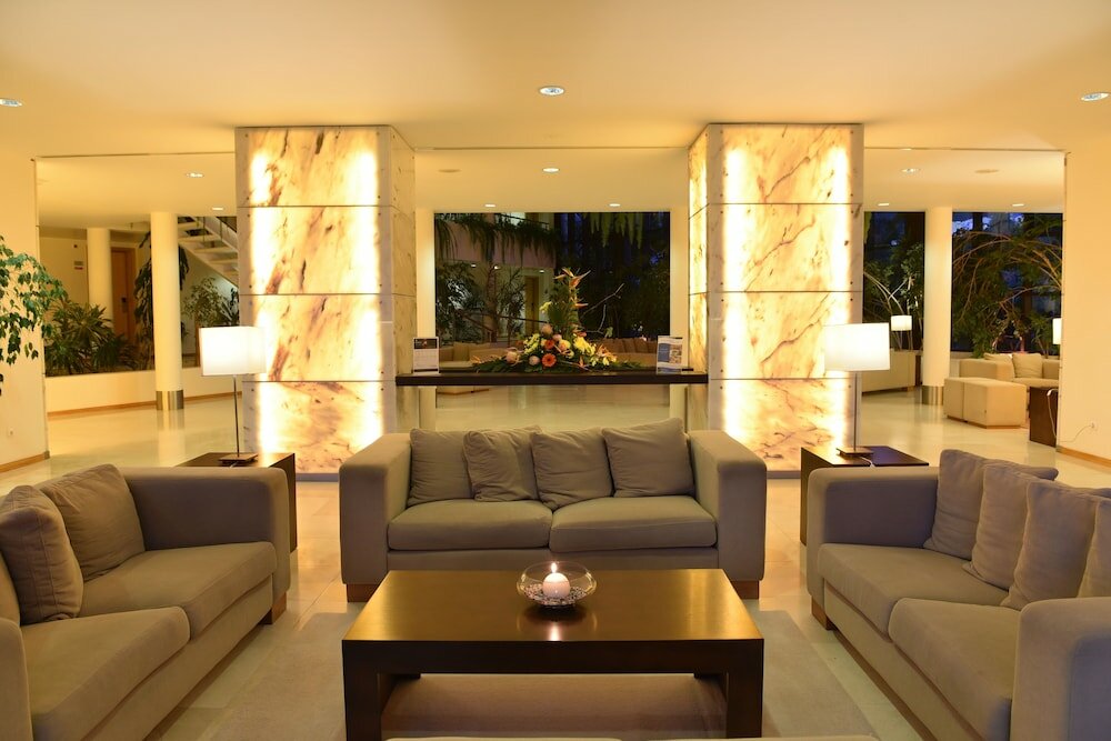 Фото Caloura Hotel Resort