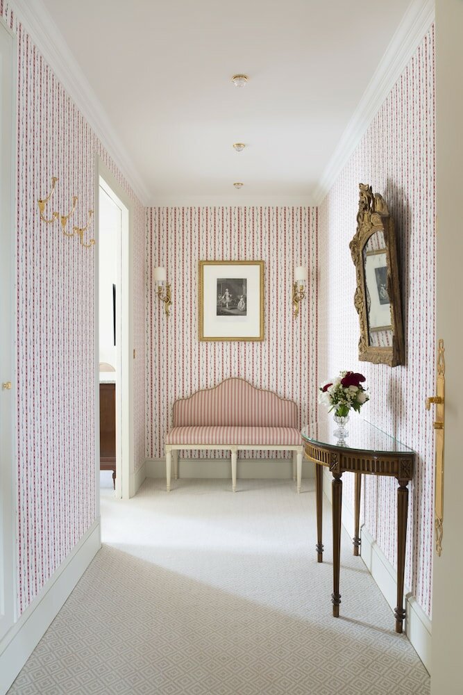 Фото Le Bristol Paris - an Oetker Collection Hotel