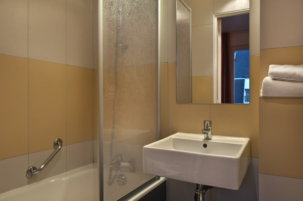 Фото Louisa Hotel