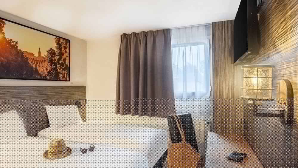 Фото The Originals City, Angers Sud – Le Village 49