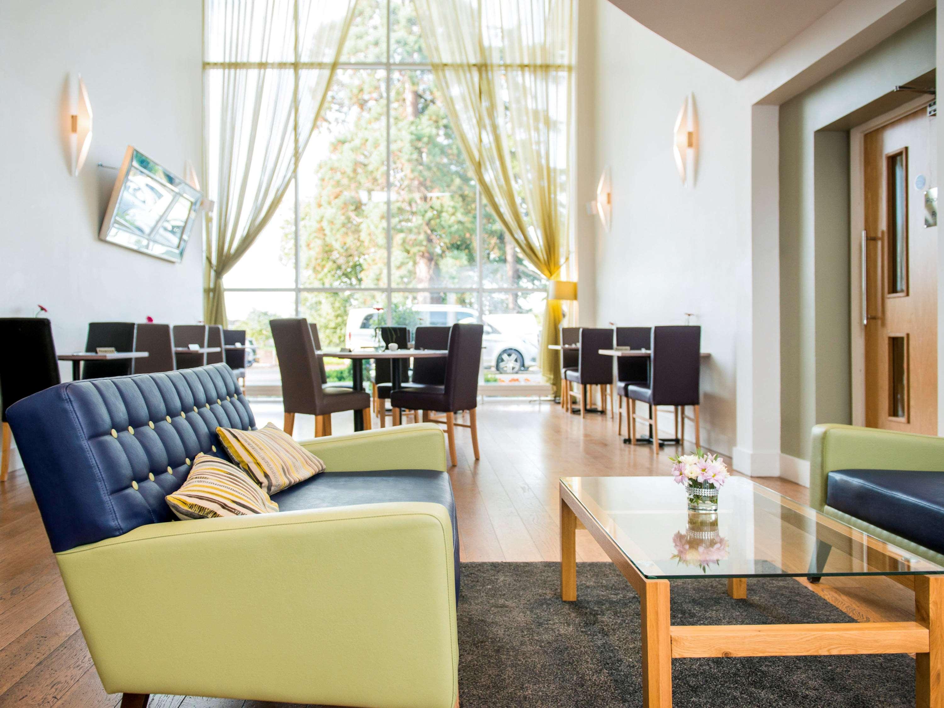 Фото Stanwell Hotel by Mercure