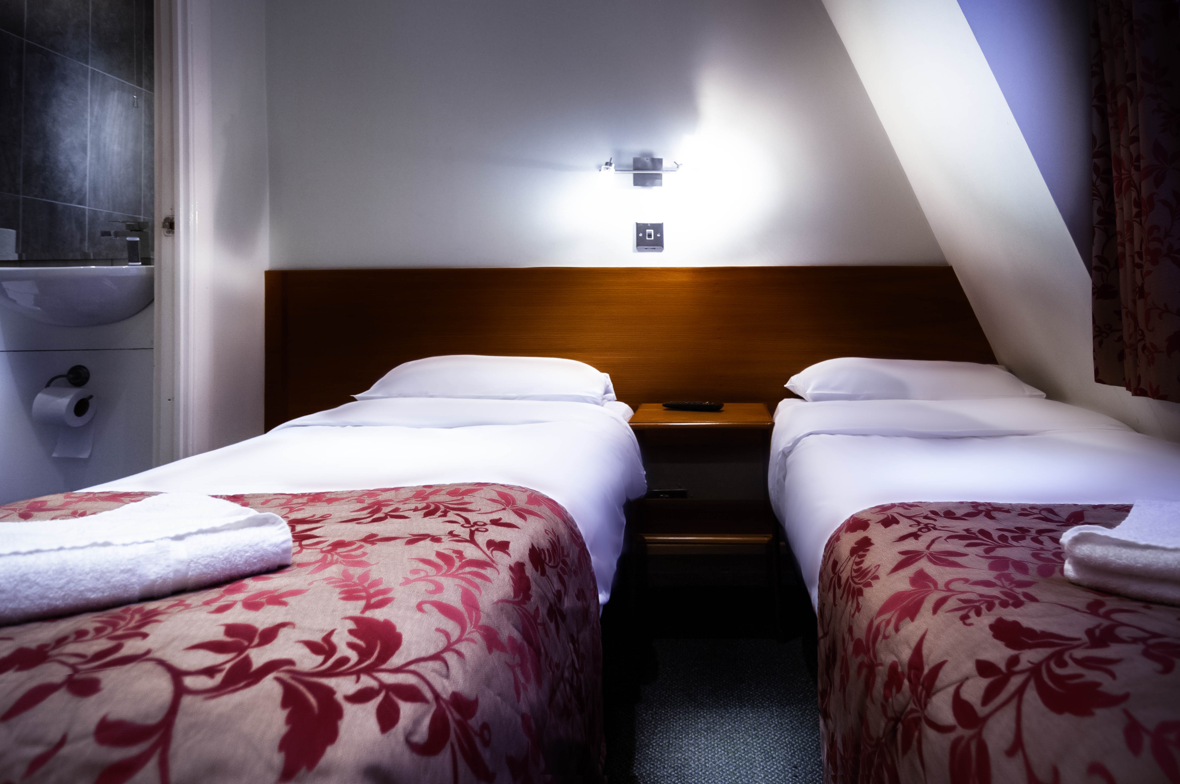 Фото Westbury Hotel Kensington