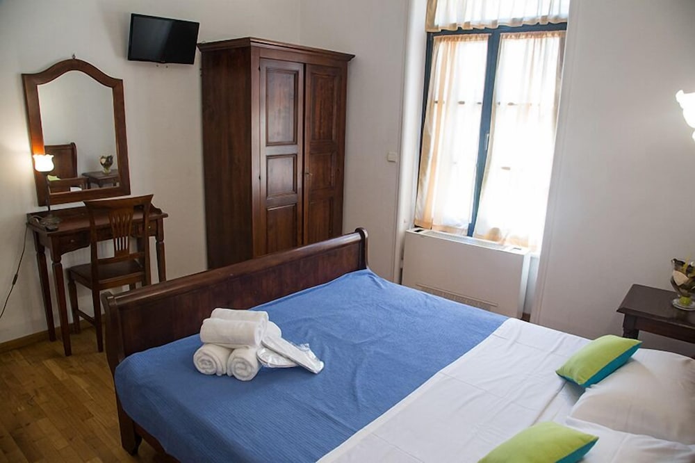 Фото Отель Ntouana