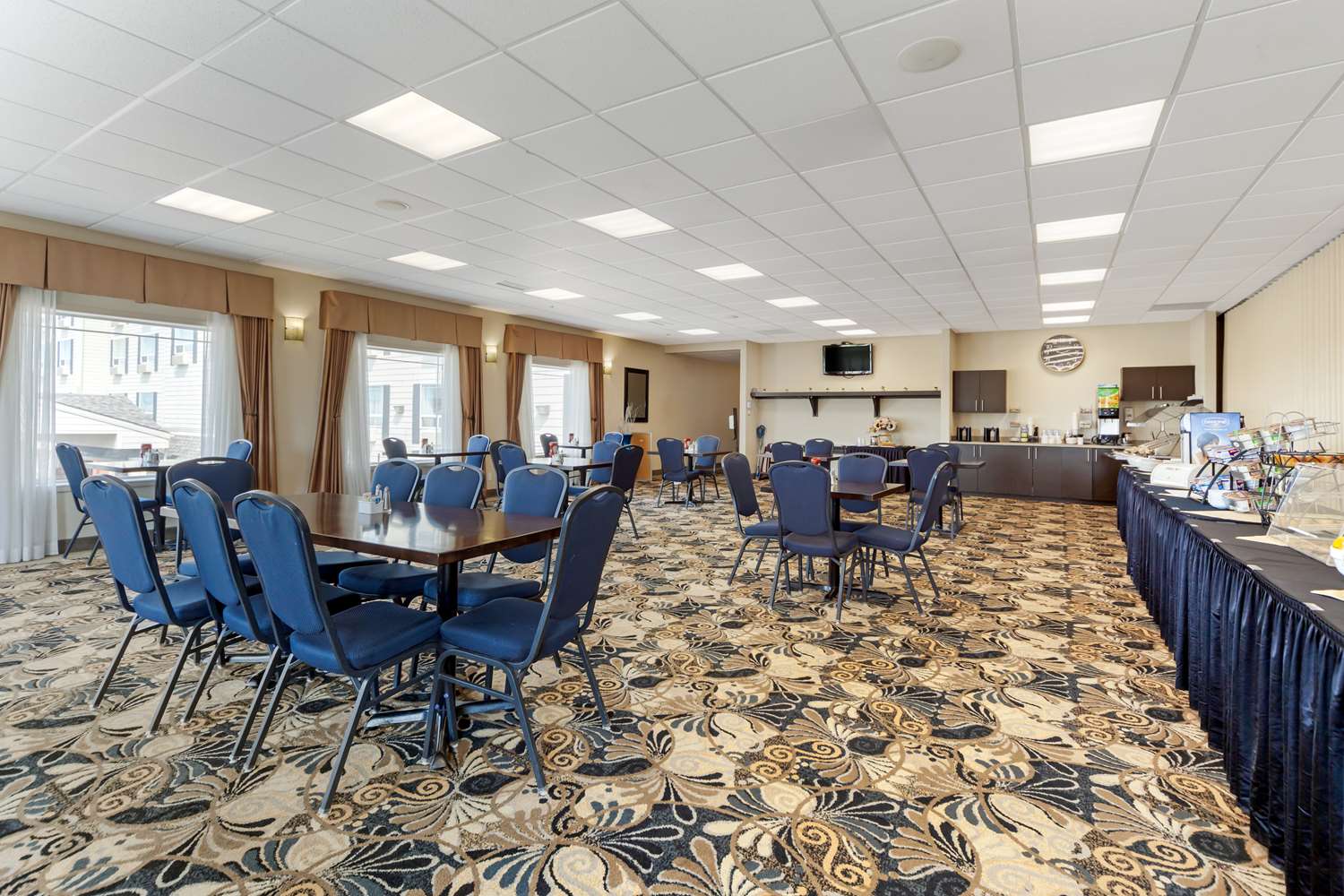 Фото Best Western Grande Prairie Hotel & Suites