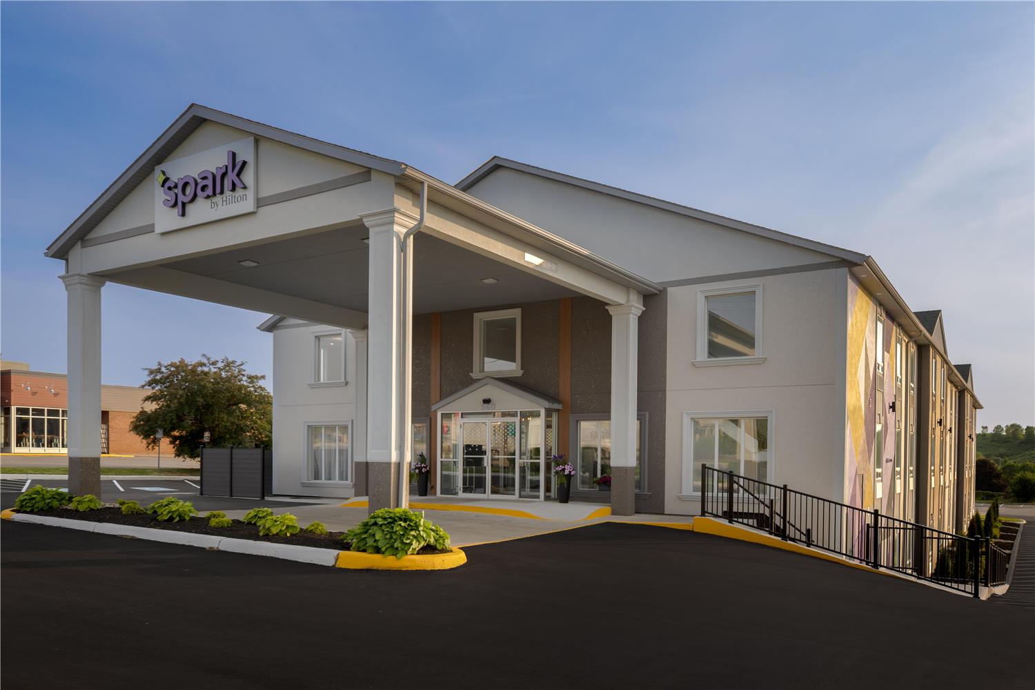 Фото Spark by Hilton Woodstock