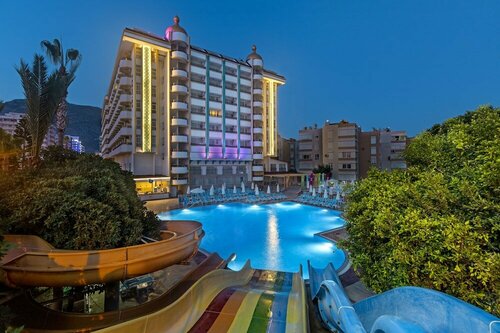 Гостиница Euphoria Comfort Beach Alanya в Аланье