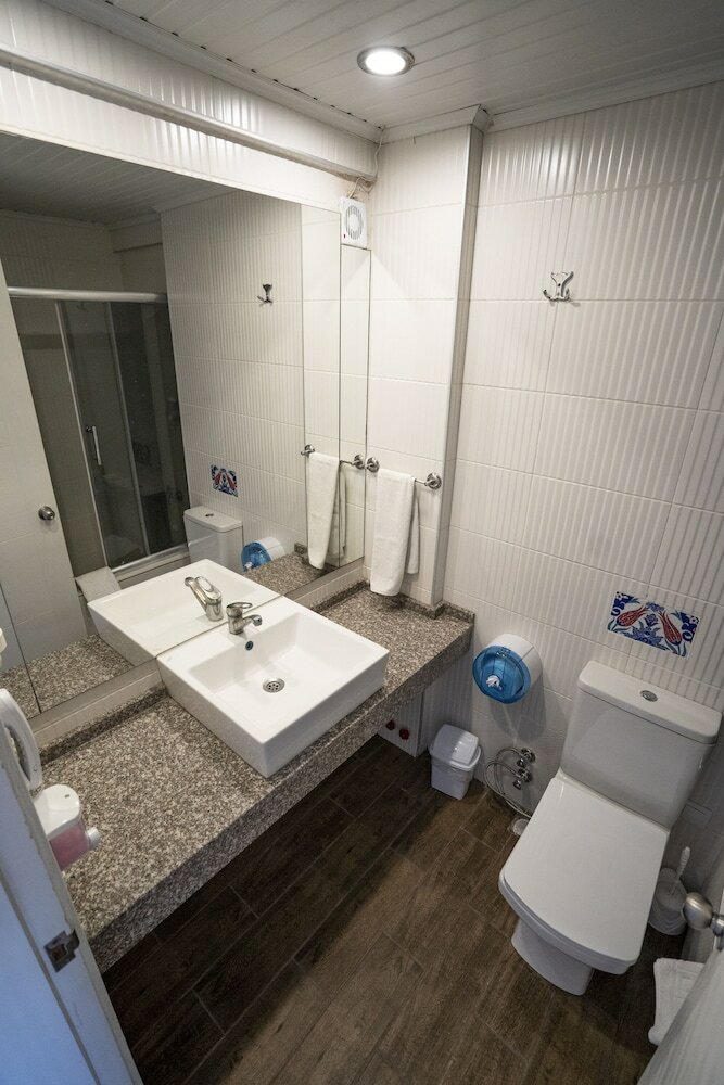 Фото Ayapam Hotel