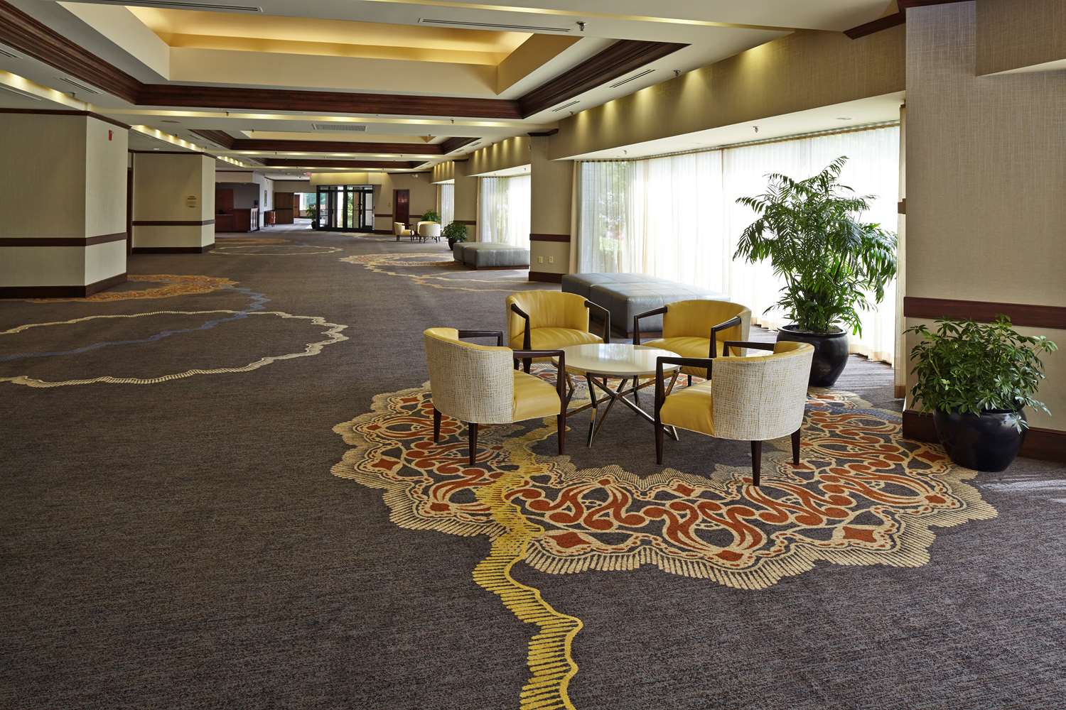 Фото Hilton Raleigh North Hills