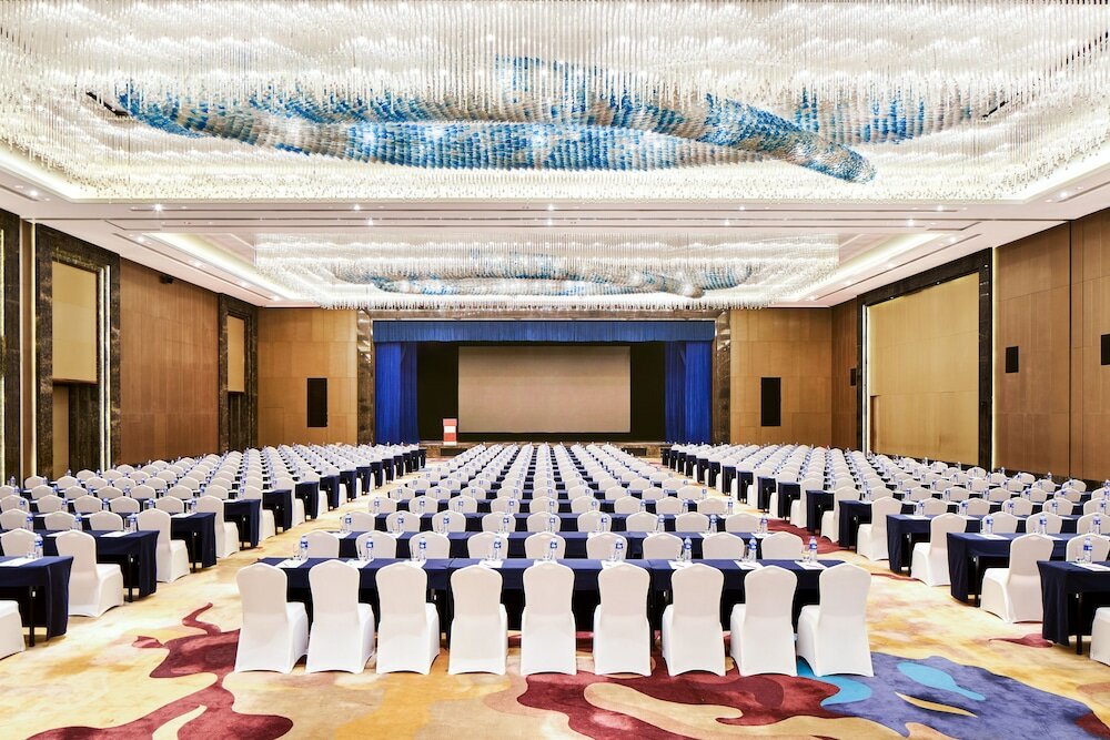 Фото Crowne Plaza Tianjin Jinnan, an Ihg Hotel