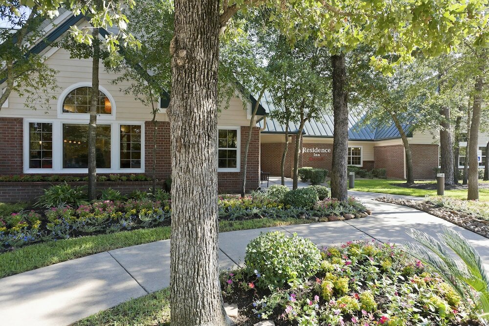 Фото Residence Inn Houston The Woodlands Lake Front Circle
