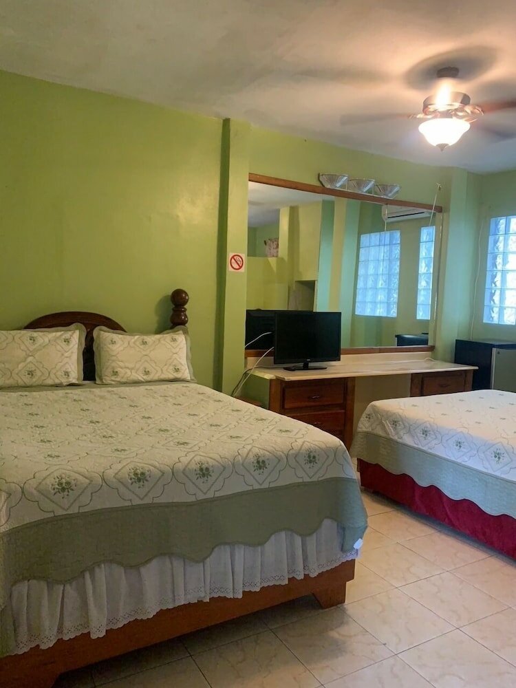 Фото Pavillon des Receptions & Hotel