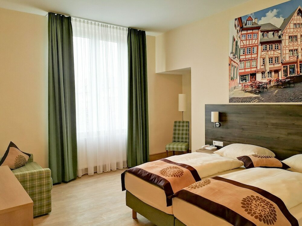 Фото Hotel Mainzer Hof