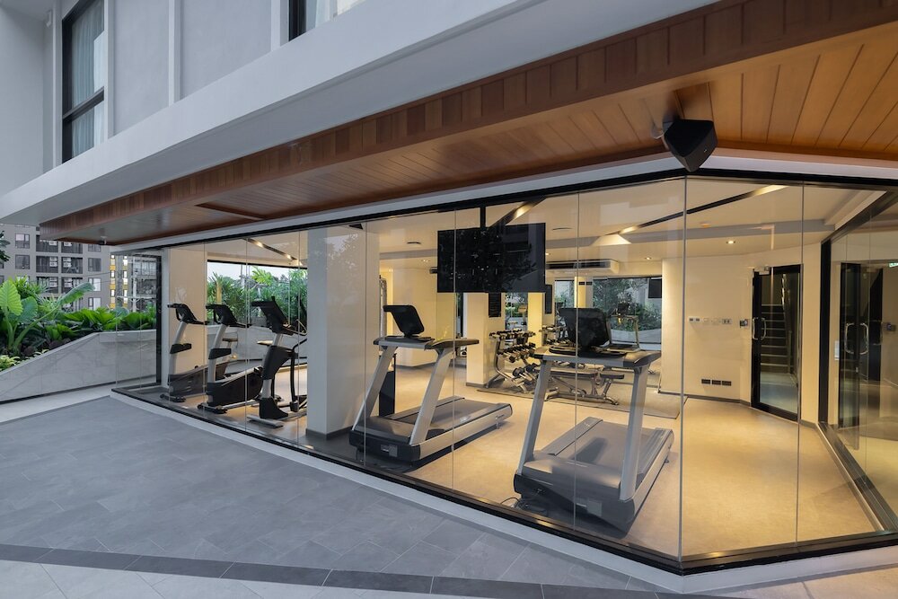 Фото Travelodge Phuket Town