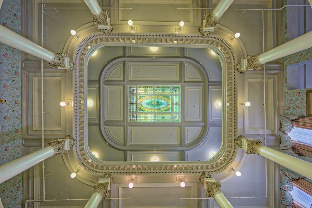 Фото Menger Hotel